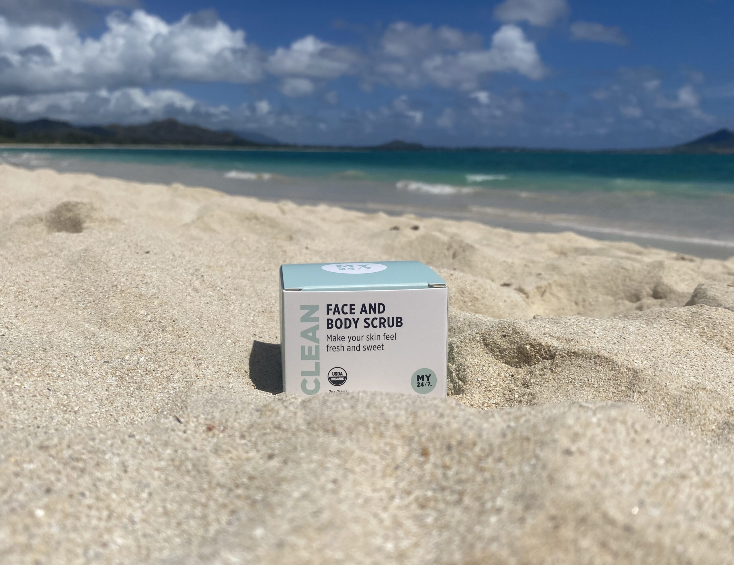 MY24/7 gentle organic cane sugar face and body scrub with nourishing oils by Red Pantz