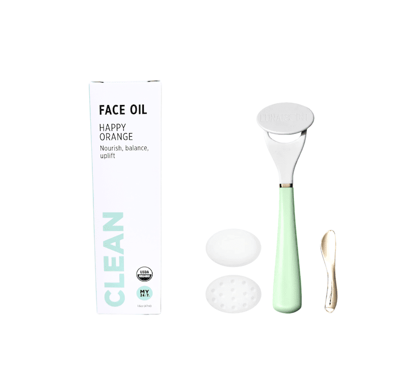 Special bundle: MY24/7 HAPPY ORANGE face oil, organic and LUNAESCENT skin care applicator