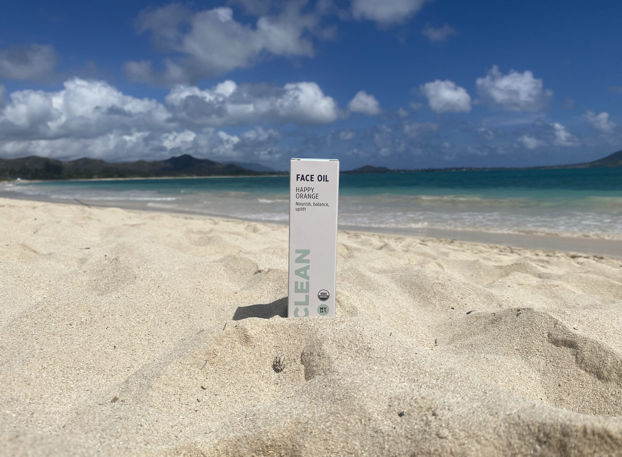 MY24/7 organic sweet orange clary sage face oil by Red Pantz