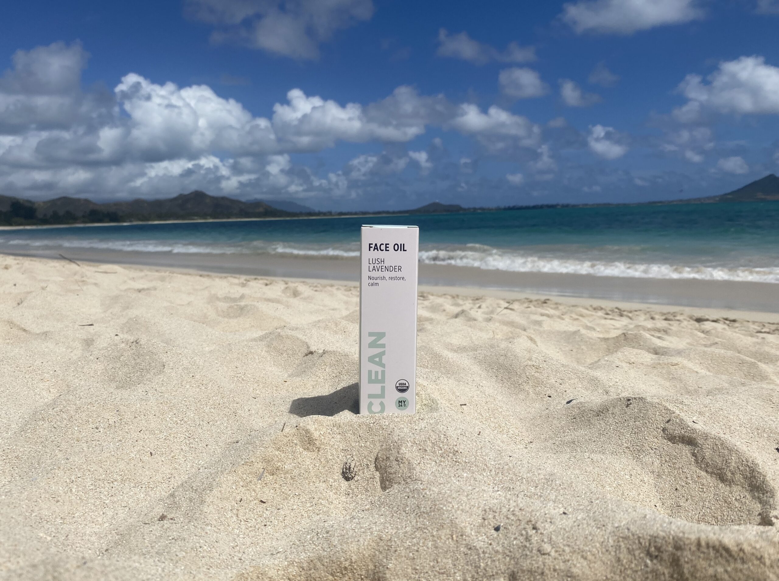 MY24/7 organic lavender cedarwood face oil by Red Pantz